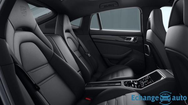 Porsche Panamera 4 E-Hybrid En Stock