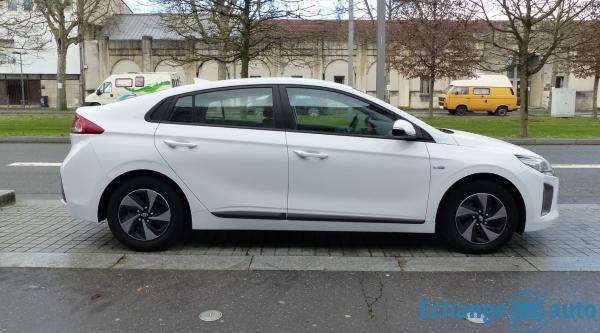 Hyundai Ioniq 1.6 141 Business