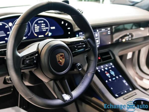 Porsche taycan Turbo - En Stock