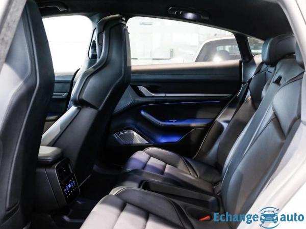 Porsche taycan Turbo - En Stock