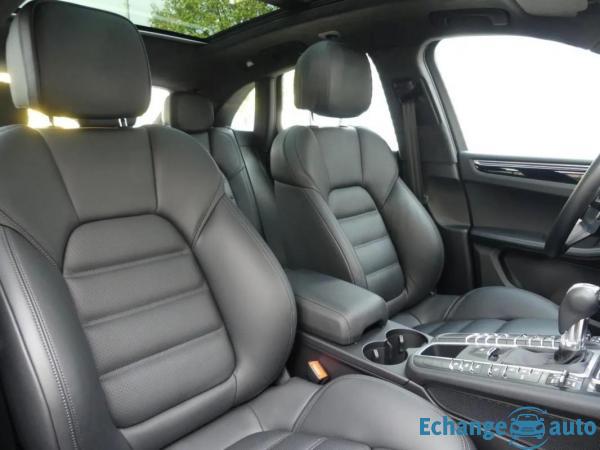 Porsche Macan Turbo - En Stock