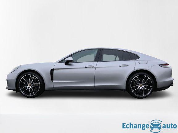 Porsche Panamera 4 E-Hybrid - En Stock