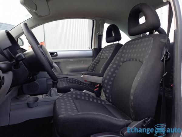 Volkswagen New Beetle 1.6 i 100 CH - GARANTIE 6 MOIS,