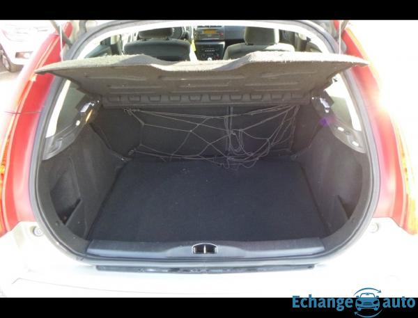 Citroën C4 1.6 HDI 92 VIRGIN MEGA