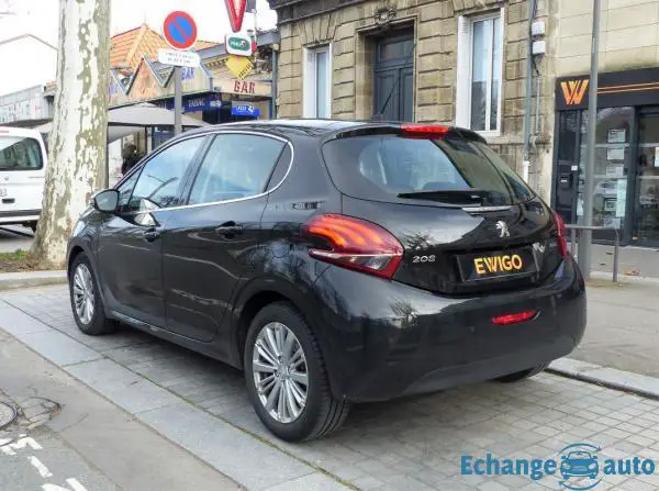 Peugeot 208 1.2 Puretech 110ch EAT6 Allure