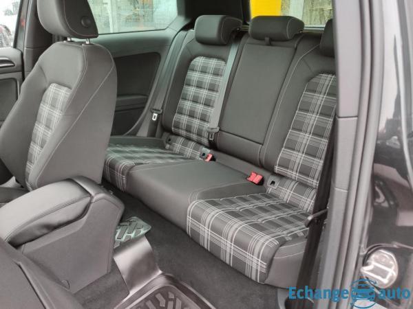 Volkswagen Golf 2.0 TDI 184 BlueMotion Technology FAP DSG6 GTD