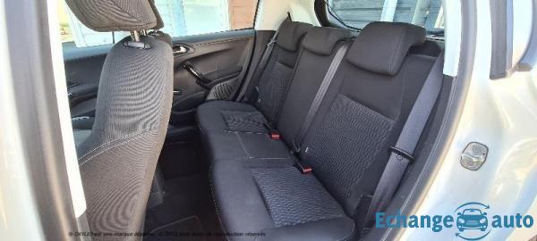 Peugeot 208 (2) 1.2 PURETECH 82 S&S ACTIVE BUSINESS