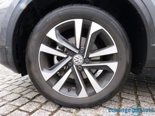 Volkswagen T-Roc 1.5 TSI Bluemotion 150 cv IQ drive