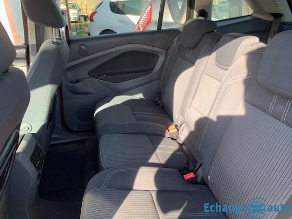 Ford Grand C-Max 2.0 TDCI 163 CV TITANIUM