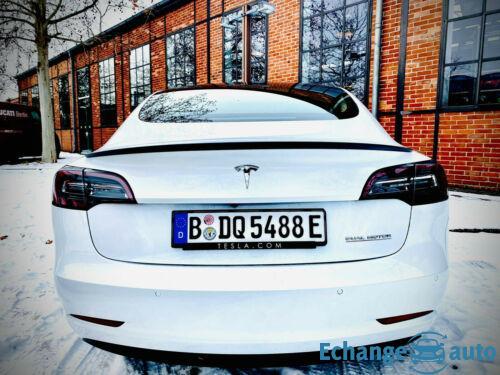 Tesla Model 3 Performance