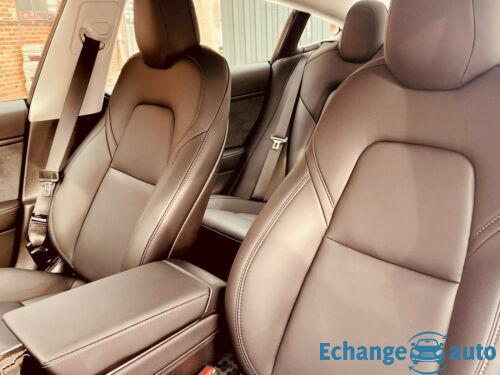 Tesla Model 3 Performance