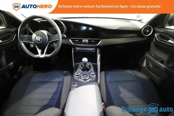 Alfa Romeo Giulia 2.2 JTDM Basis 150 ch