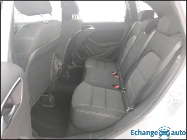 Mercedes Classe B 180 d Business 7G-DCT A TOIT OUVRANT