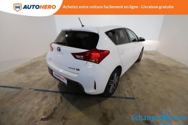 Toyota Auris 1.8 Hybrid Feel 100 ch