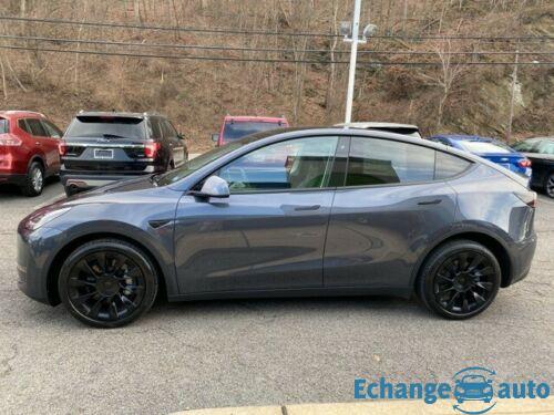 Tesla Model Y Long Range AWD
