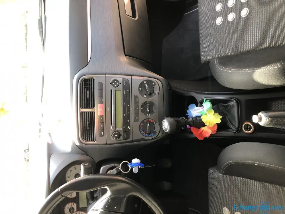 Fiat Grande Punto 1,9 jtd Multijet 130CV Pack