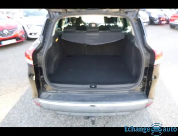 Renault Clio IV EDC Estate 1.2 TCE 120 INTENS