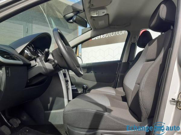 Peugeot 207 1.4 HDi 70ch FAP Urban Move