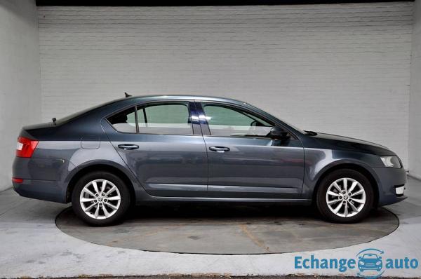 Skoda Octavia 1.6 TDI 105cv BUSINESS