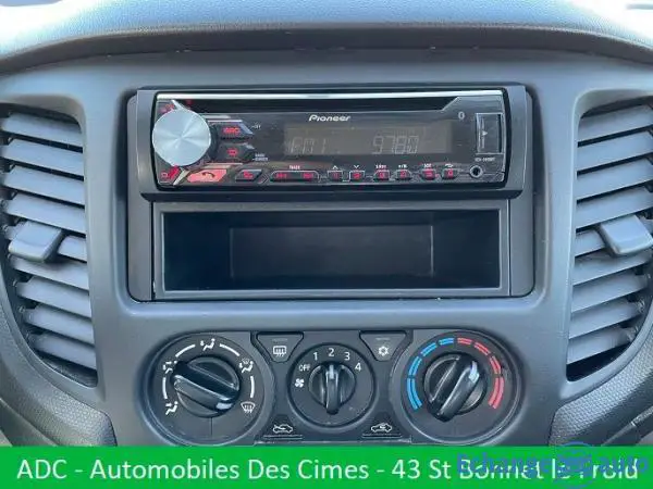 Mitsubishi L200 DOUBLE CAB 2.4DI-D 154 INFORM