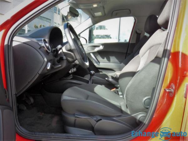 Audi A1 Phase 2 Sportback 1.6 TDI 16V 116 cv série Active