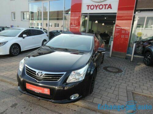 Toyota Avensis 1.6 Sol