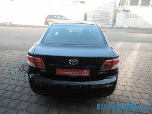 Toyota Avensis 1.6 Sol
