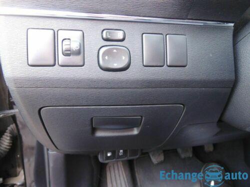 Toyota Avensis 1.6 Sol