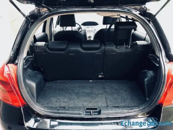 Toyota Yaris II 1.0 - 69 VVT-I CONFORT 5P 4990E