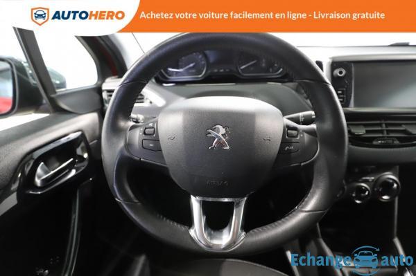 Peugeot 208 1.2 VTi Style 82 ch