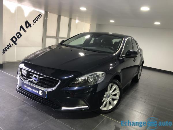 Volvo V40 2.0 D2 120 SUMMUM CUIR/CAM/TOIT/GPS