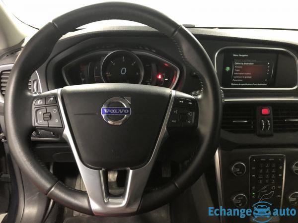 Volvo V40 2.0 D2 120 SUMMUM CUIR/CAM/TOIT/GPS