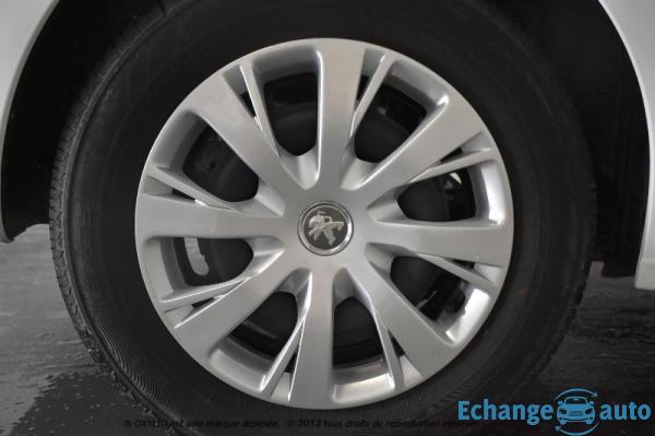 Peugeot 208 AFFAIRE (2) 1.6 BLUEHDI 75 PREMIUM PACK