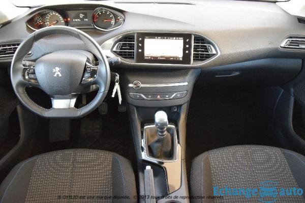 Peugeot 308 II (2) SW 1.2 PURETECH 130 S&S STYLE