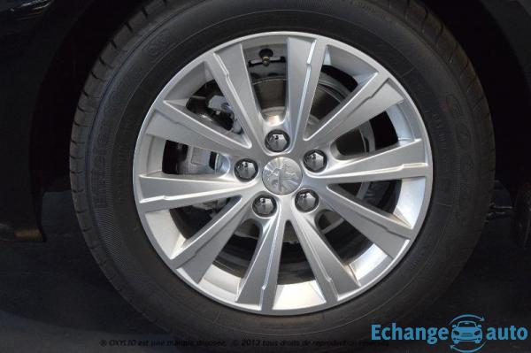 Peugeot 308 II (2) SW 1.2 PURETECH 130 S&S STYLE