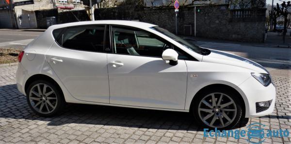 Seat Ibiza IV Phase 2 HB 5 Portes 1.6 TDi 16V DPF 105 cv FR