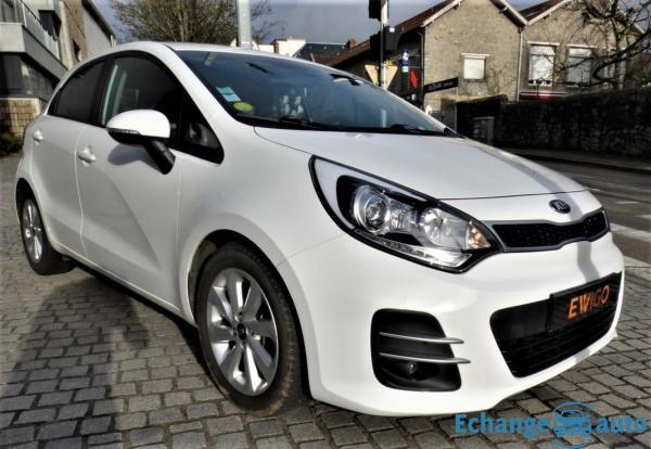 Kia Rio III (2) 1.4 CRDI 90 PREMIUM 5P