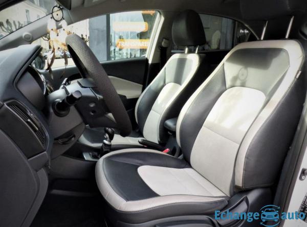 Kia Rio III (2) 1.4 CRDI 90 PREMIUM 5P