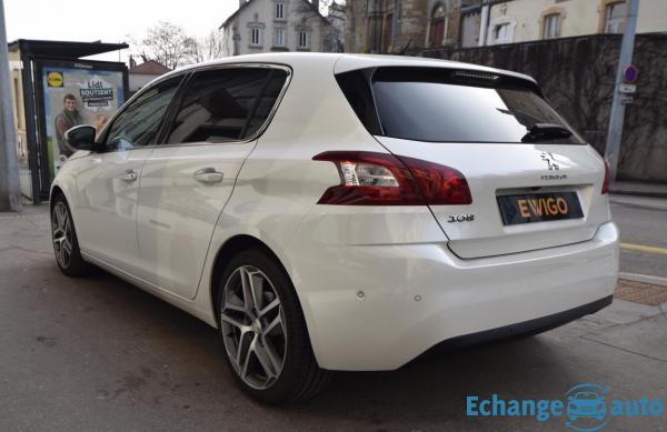 Peugeot 308 II 1.6 THP 16v 156 Féline