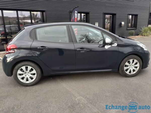 Peugeot 208 1.2L puretech 68 ch LIKE - GARANTIE 6 MOIS