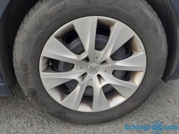 Peugeot 208 1.2L puretech 68 ch LIKE - GARANTIE 6 MOIS