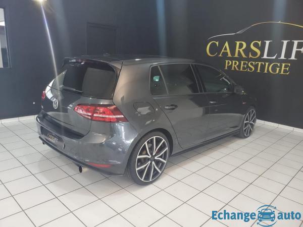 Volkswagen Golf 2.0 TFSI Blue Motion 16V DSG6 S&S 220 cv