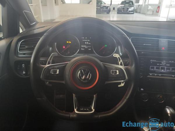 Volkswagen Golf 2.0 TFSI Blue Motion 16V DSG6 S&S 220 cv