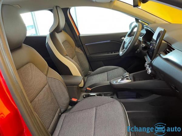 Renault Captur E-Tech Plug-in 160 Intens