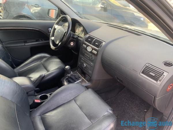 Ford Mondeo 2.0 tdci 130 cv GHIA