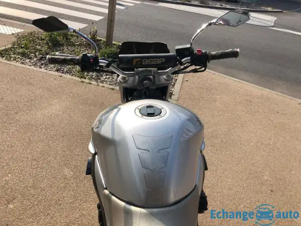 Suzuki GSR - GARANTIE 6 MOIS