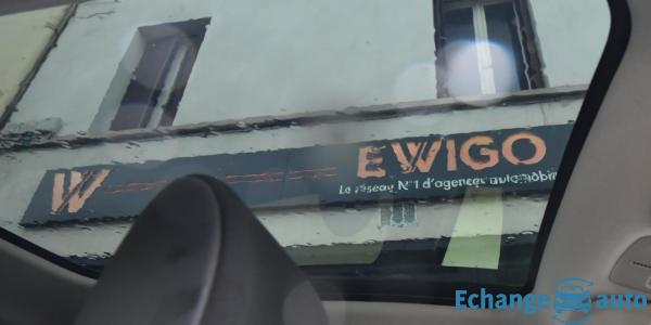 Citroën C4 CACTUS 1.6 E-HDI 92 SHINE EDITION ETG6