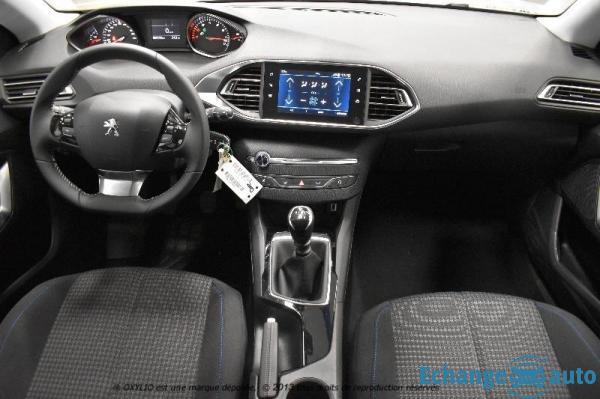 Peugeot 308 II (2) 1.2 PURETECH 110 S&S STYLE