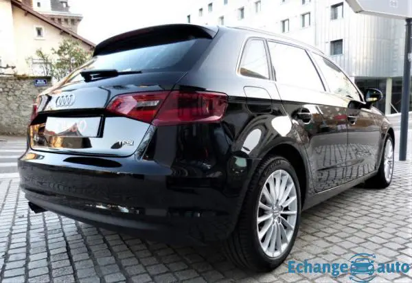 Audi A3 (3) sportback 1.4 TSI 16v S&S 125 cv Ambiente