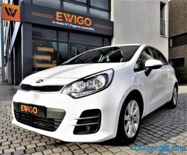 Kia Rio III (2) 1.4 CRDI 90 PREMIUM 5P